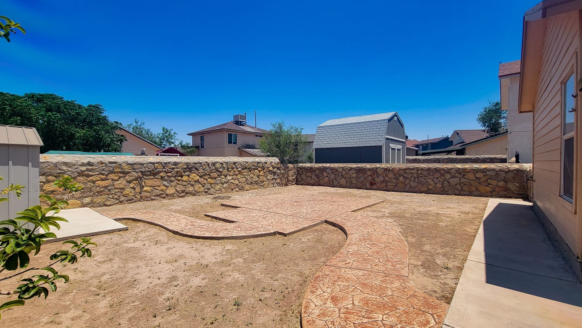 El Paso House: 10449 Valle Suave Dr - House