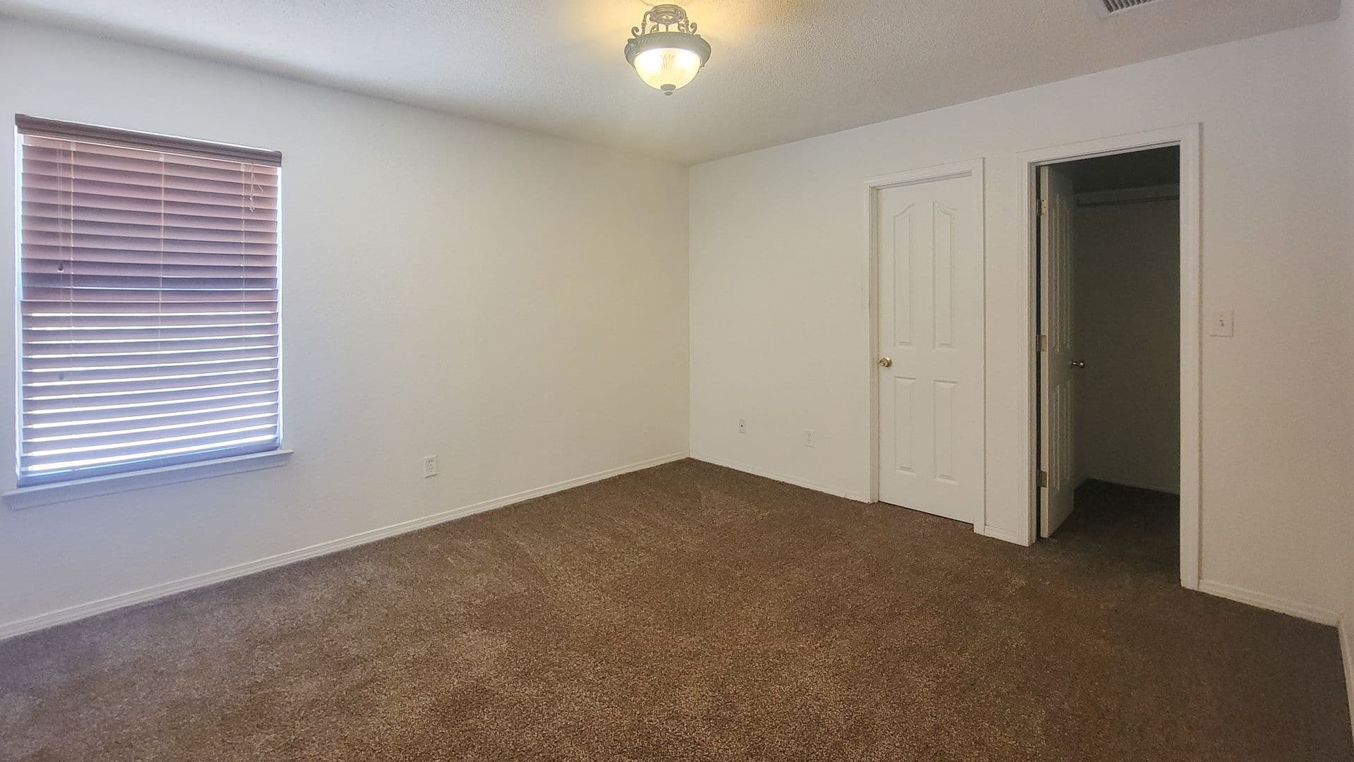 El Paso House: 10449 Valle Suave Dr - House