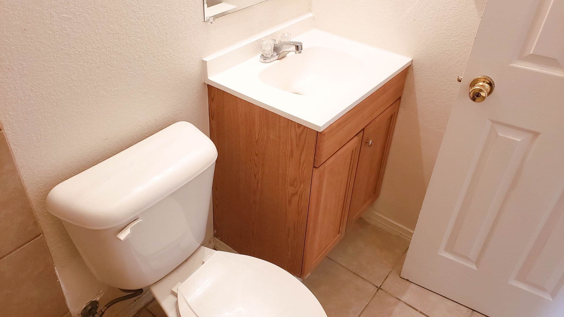 El Paso Apartment: 205 Little Flower