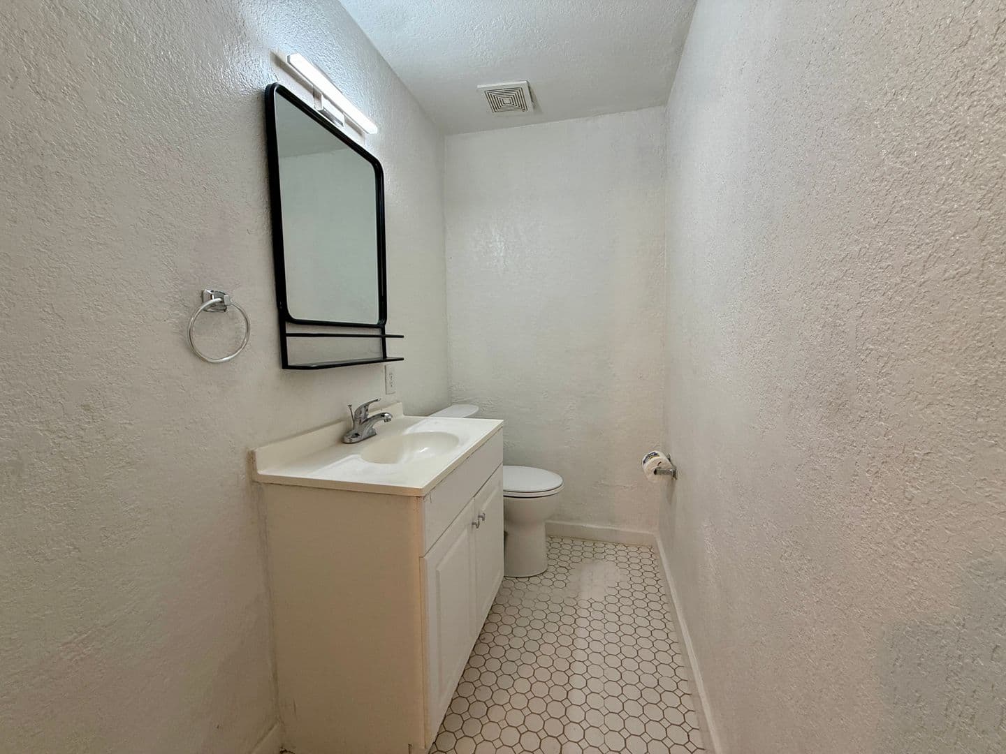 El Paso House: 3630 Evalyn