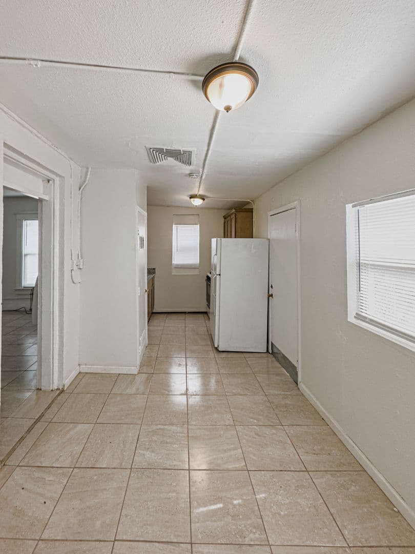El Paso Apartment: 809 N Virginia