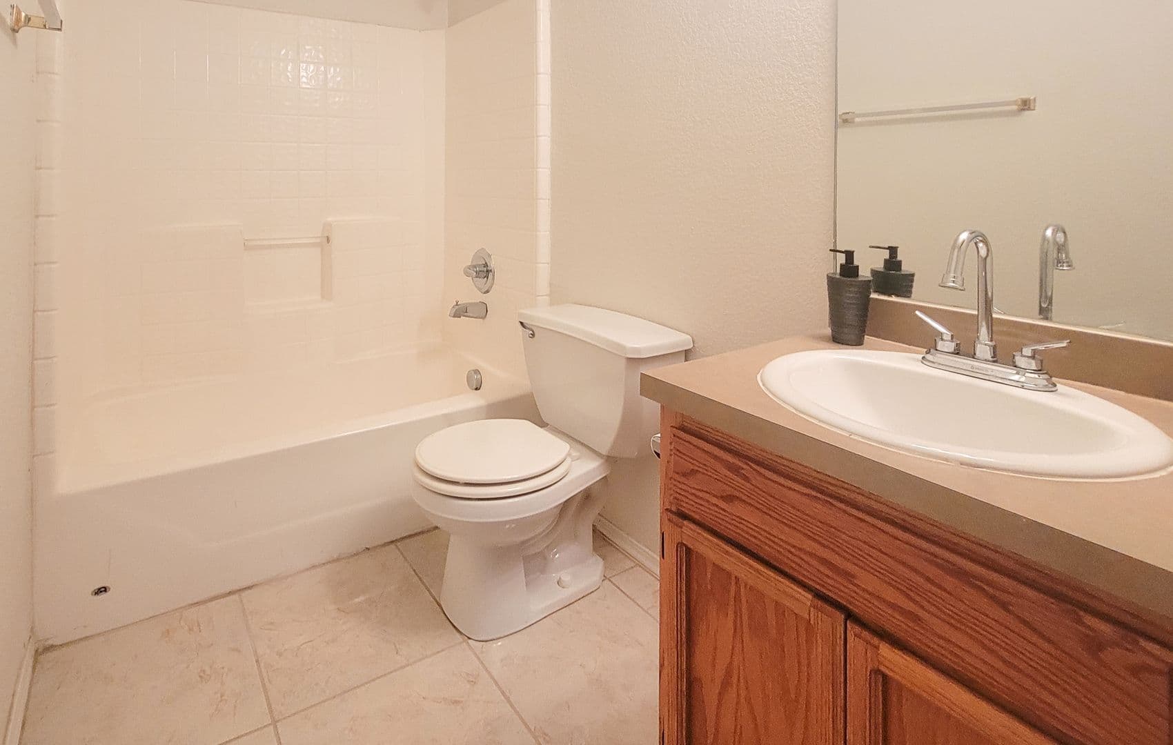 El Paso House: 10449 Valle Suave Dr - House