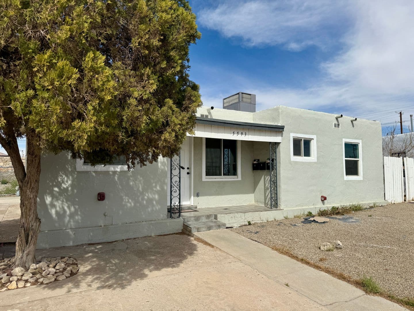 El Paso Apartment: 5593 Hunt Ct