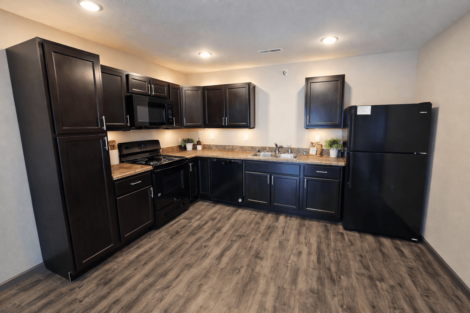 Union Apartment: 101 College Village Drive