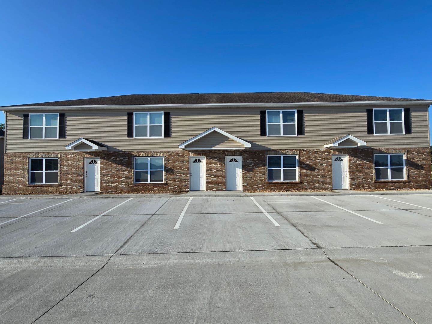 Union Apartment: 101 College Village Drive