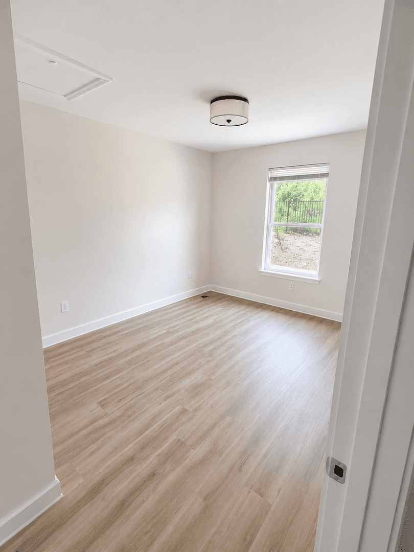 Ellisville Apartment: 16825 Autumn Terrace Drive
