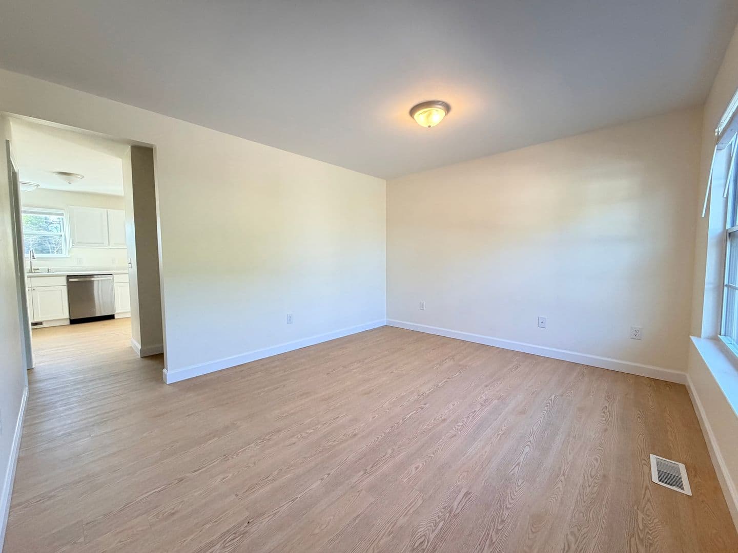 Wentzville Apartment: 700 Scotti Lane