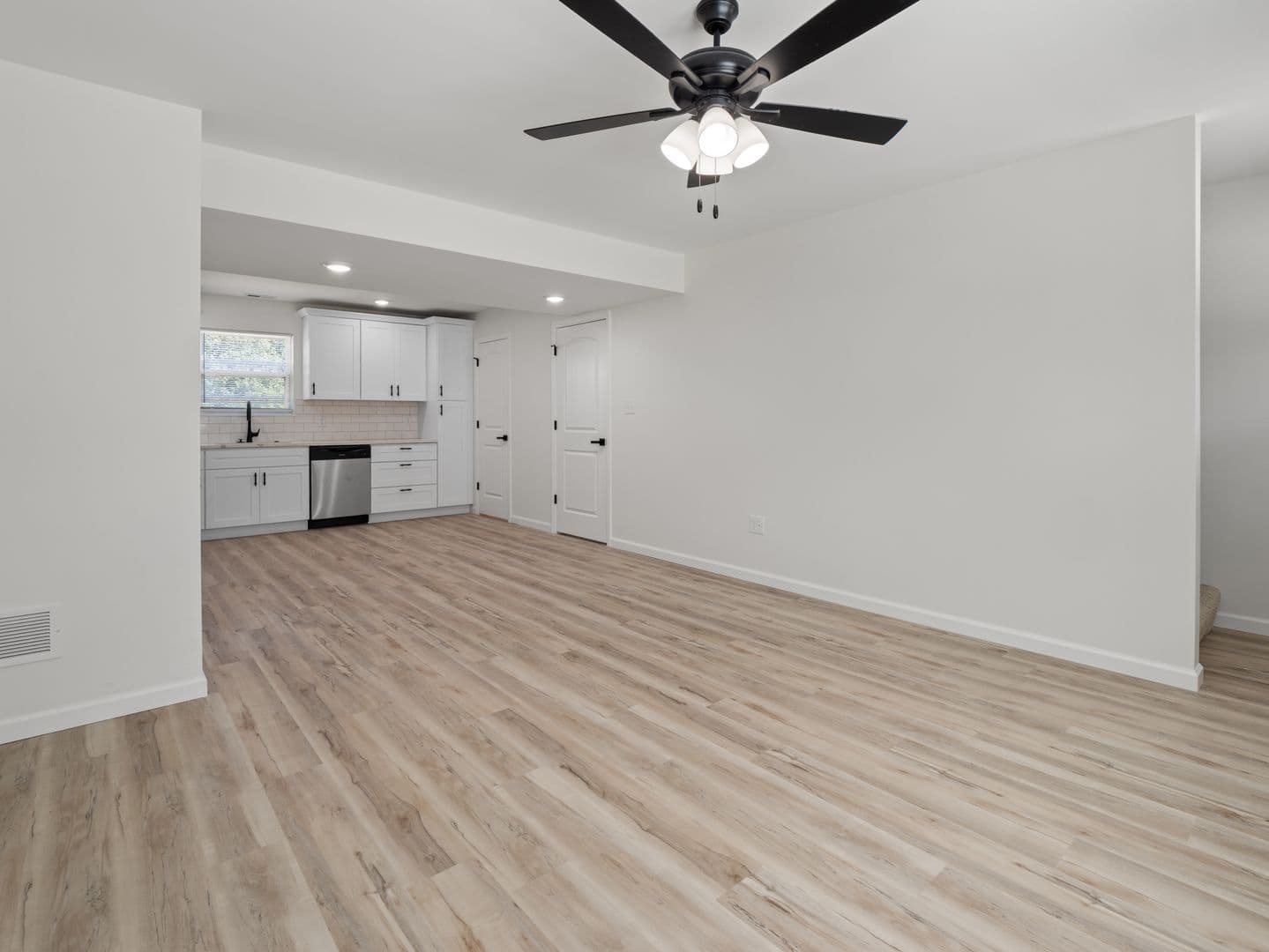 Ellisville Apartment: 16825 Autumn Terrace Drive