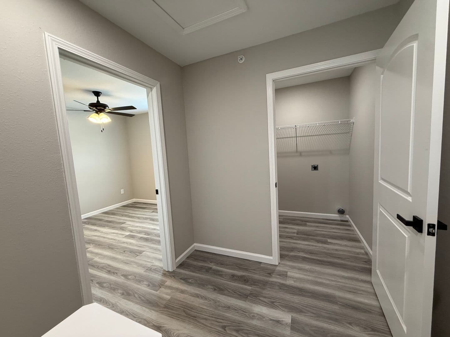 Washington Apartment: 2549 E. 5th Street