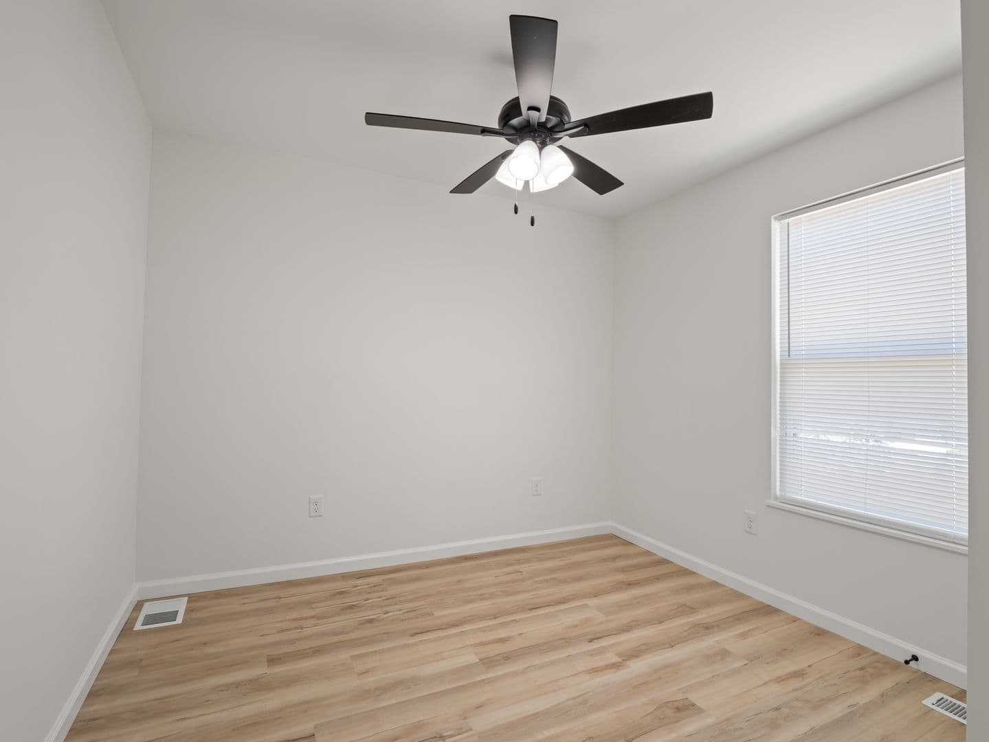 Ellisville Apartment: 16825 Autumn Terrace Drive