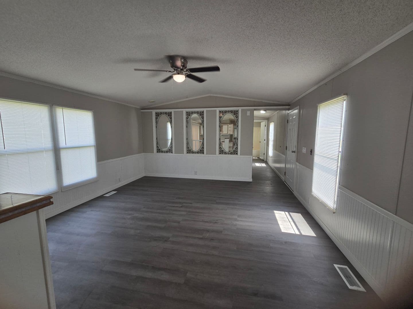 Warrenton Apartment: 1194 Juniper Drive