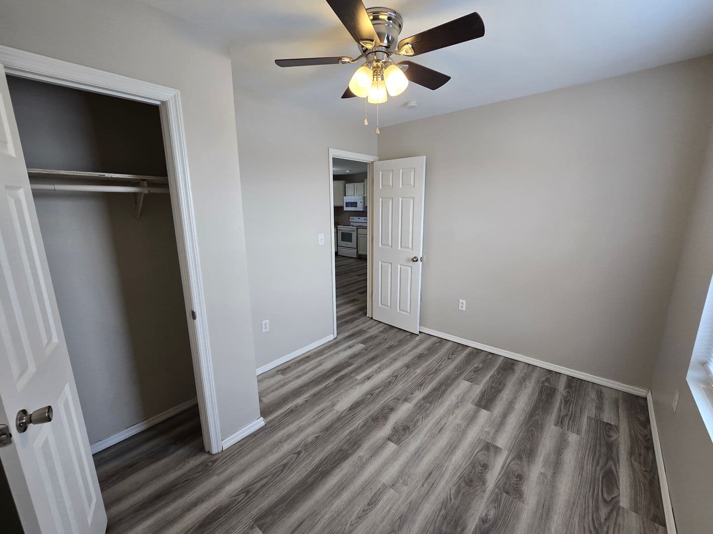 Truesdale Apartment: 745 Wabash Street