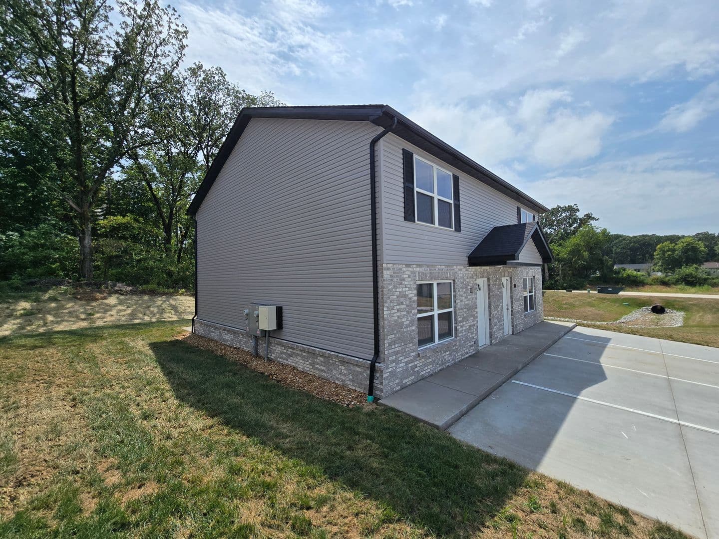 Sullivan Apartment: 101 Fern Hollow Drive