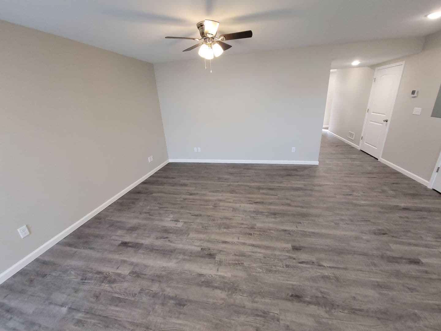 Union Apartment: 564 Red Bill Drive