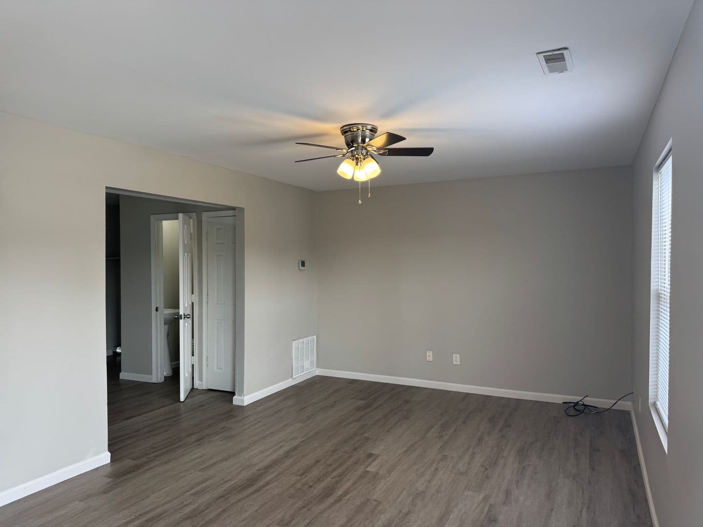 Truesdale Apartment: 745 Wabash Street