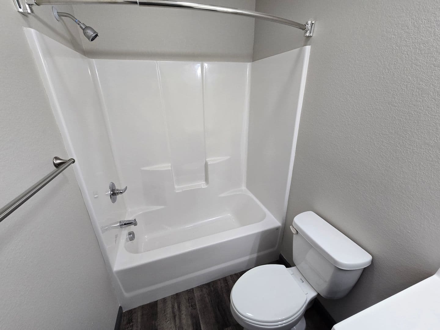 Union Apartment: 101 College Village Drive