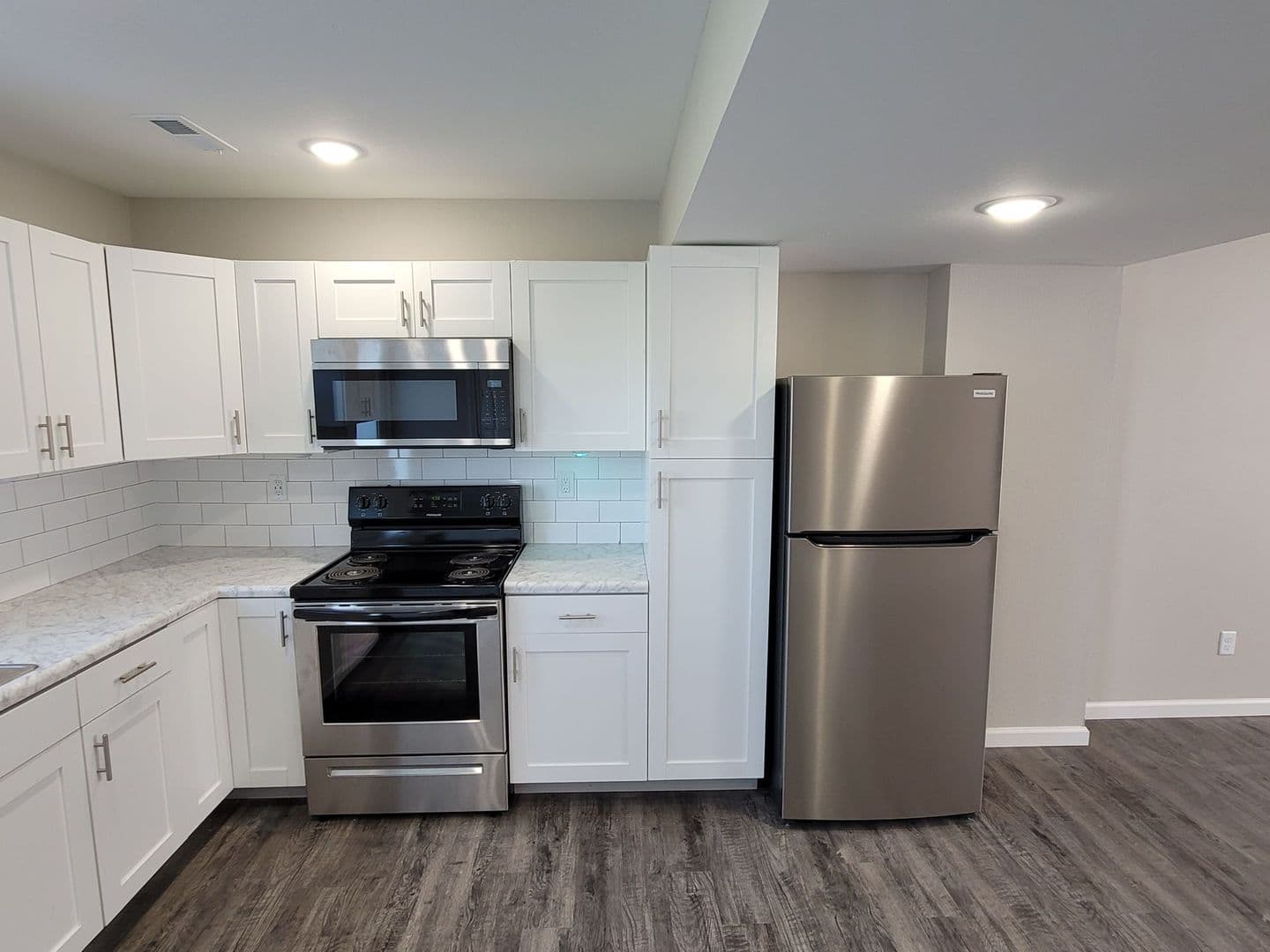 Union Apartment: 564 Red Bill Drive