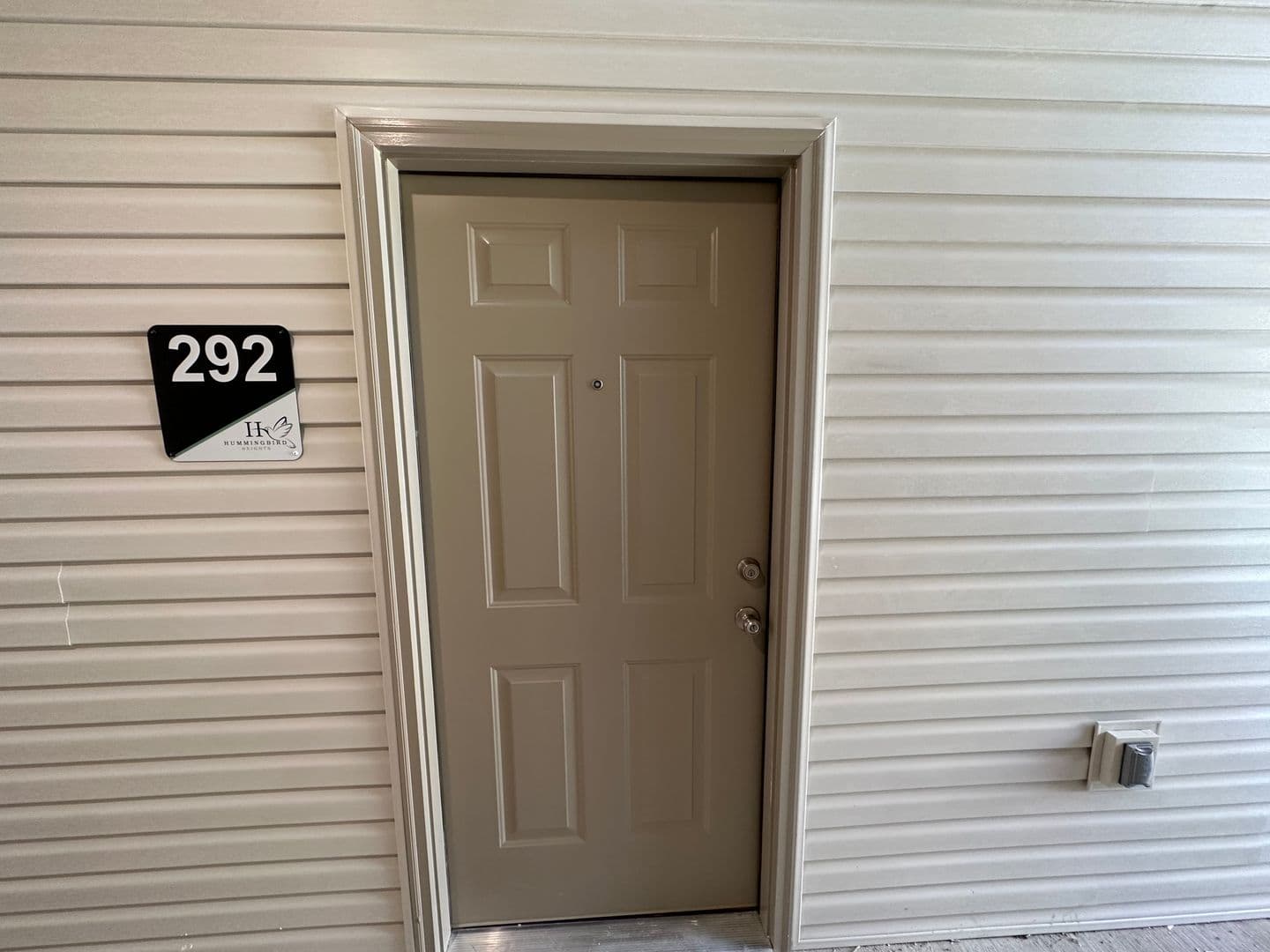 Union Apartment: 564 Red Bill Drive