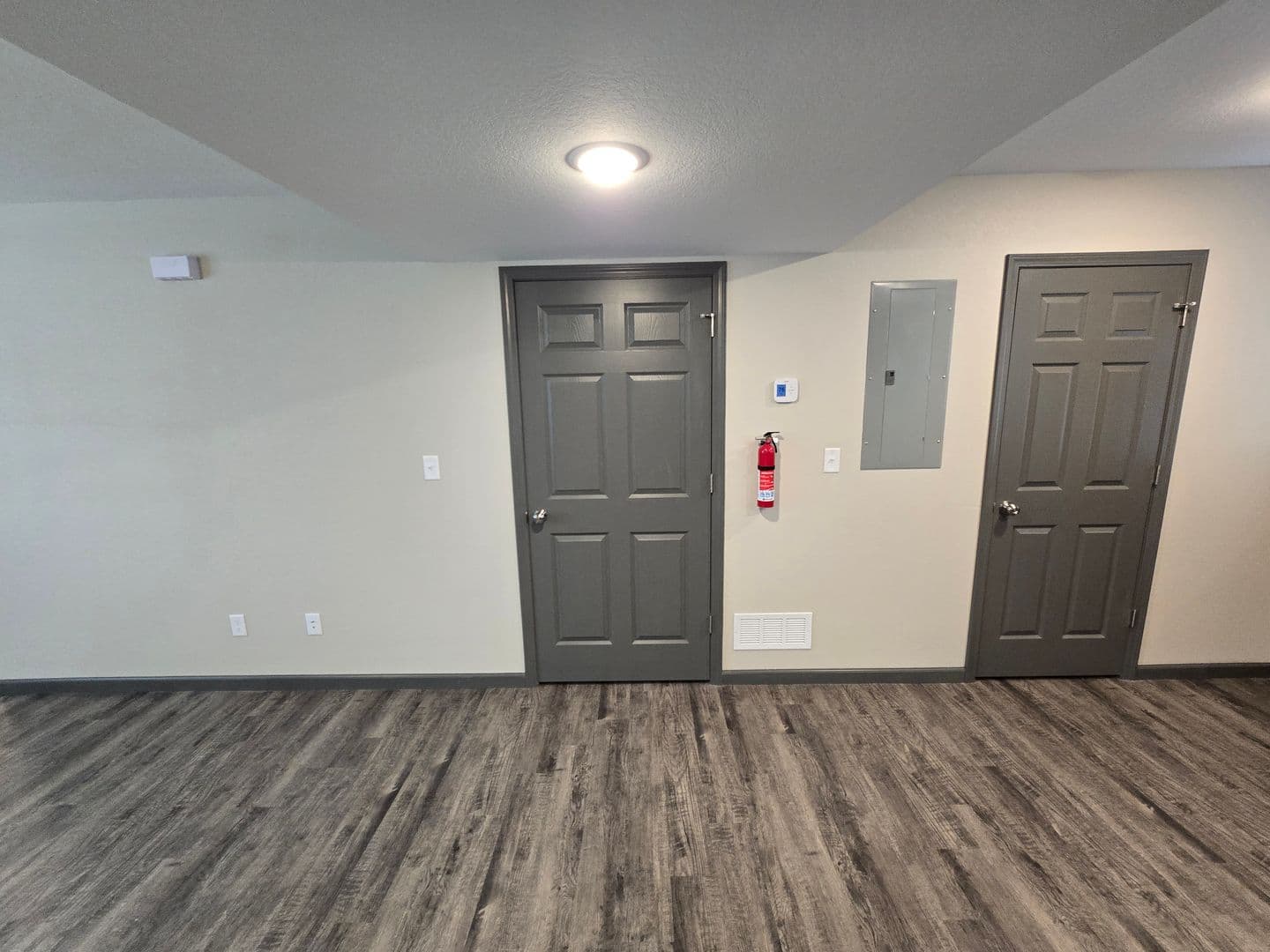 Union Apartment: 101 College Village Drive