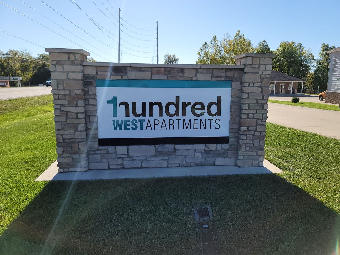 Washington Apartment: 6790 Hwy 100 West