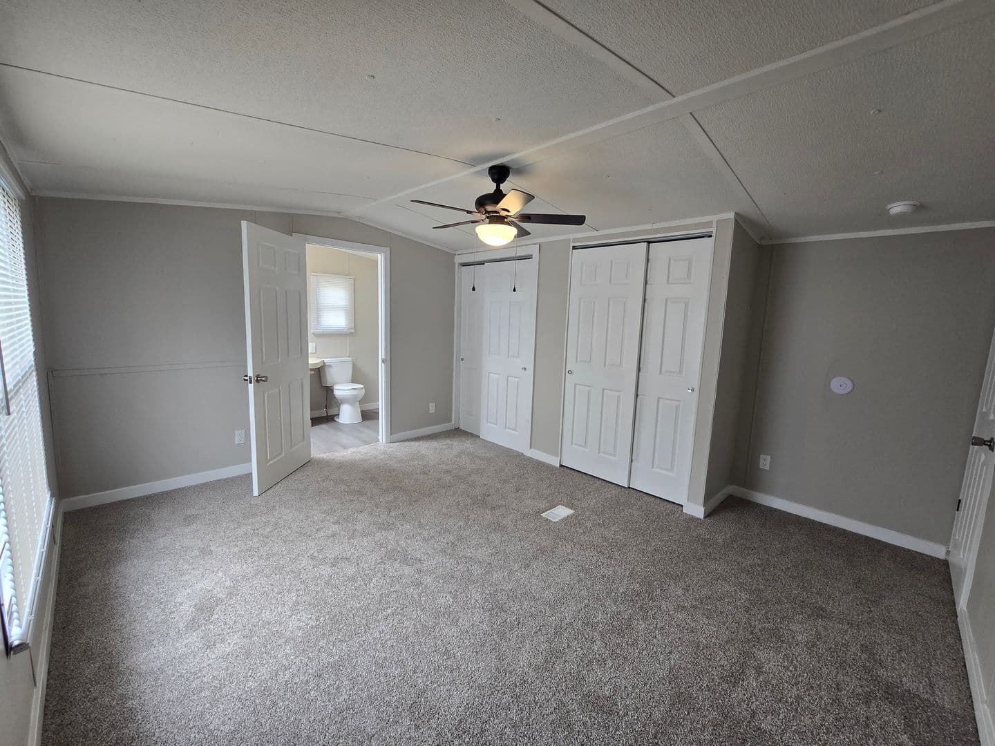 Warrenton Apartment: 1194 Juniper Drive