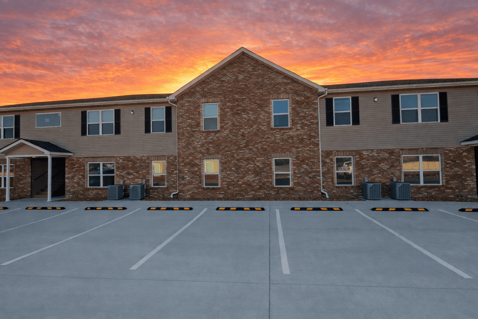 Union Apartment: 101 College Village Drive