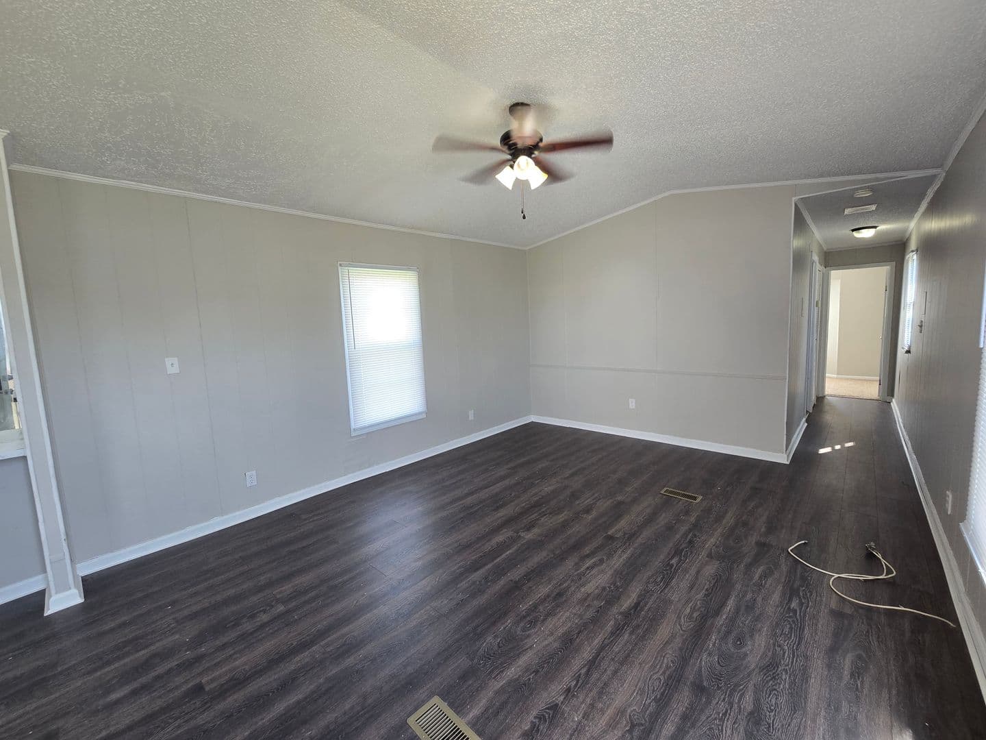 Warrenton Apartment: 1194 Juniper Drive