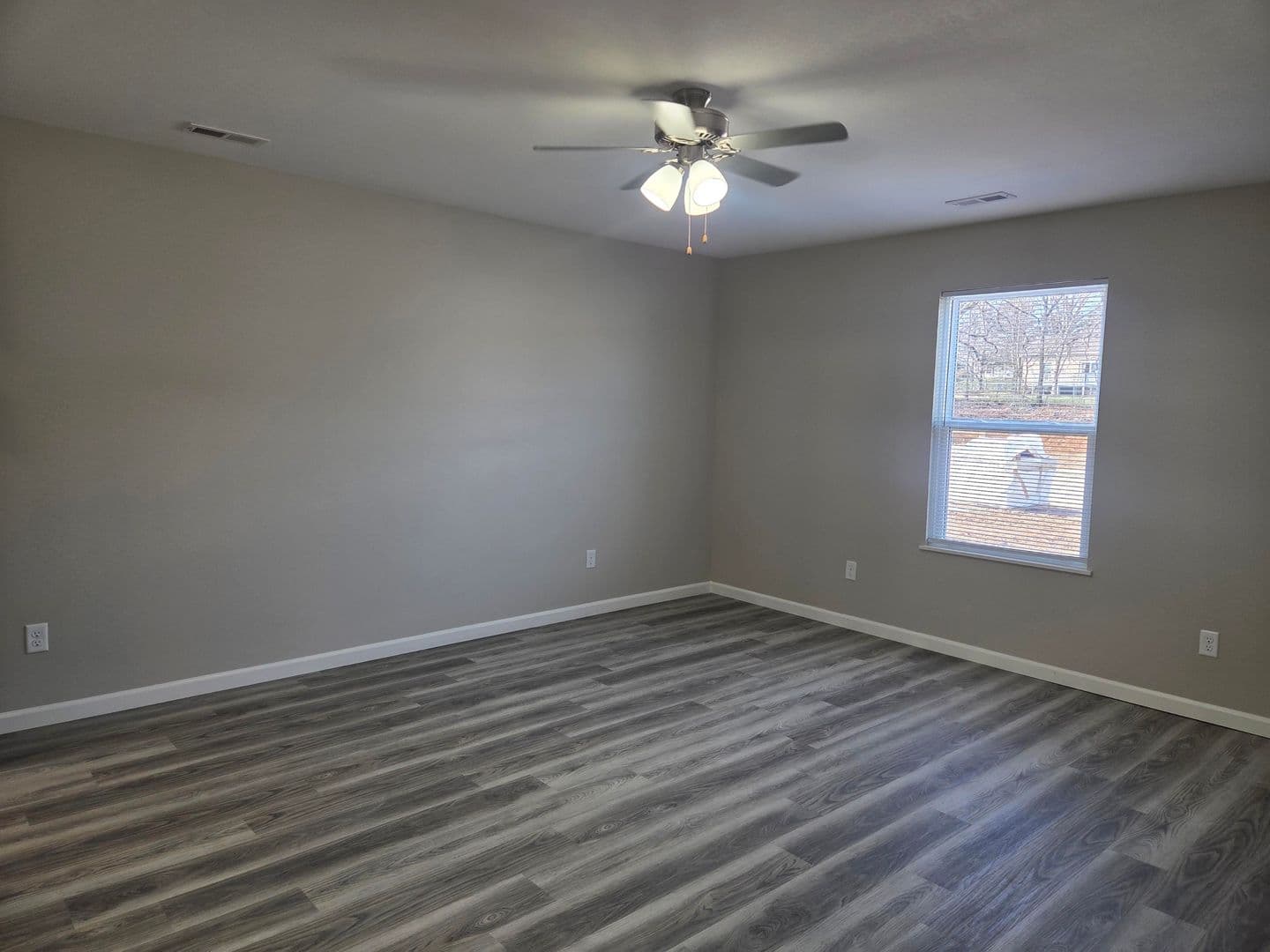 Sullivan Apartment: 101 Fern Hollow Drive