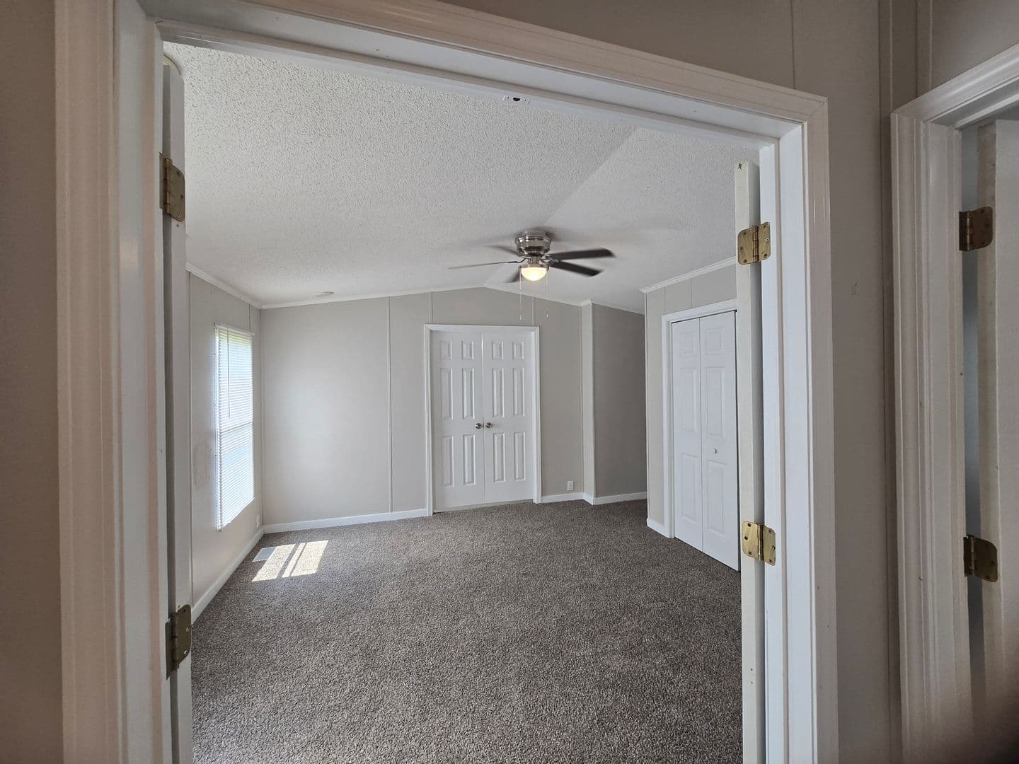 Warrenton Apartment: 1194 Juniper Drive
