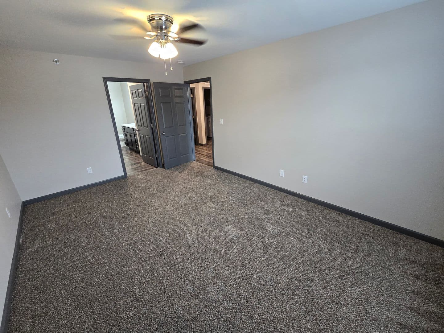 Union Apartment: 101 College Village Drive