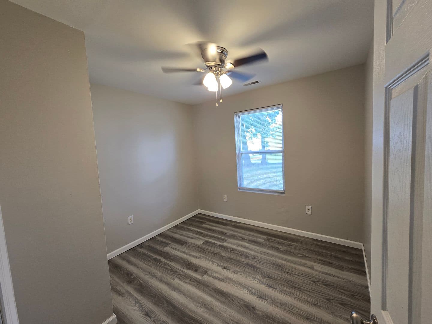 Truesdale Apartment: 745 Wabash Street