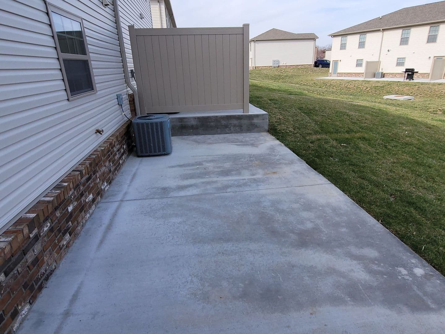 Union Apartment: 564 Red Bill Drive