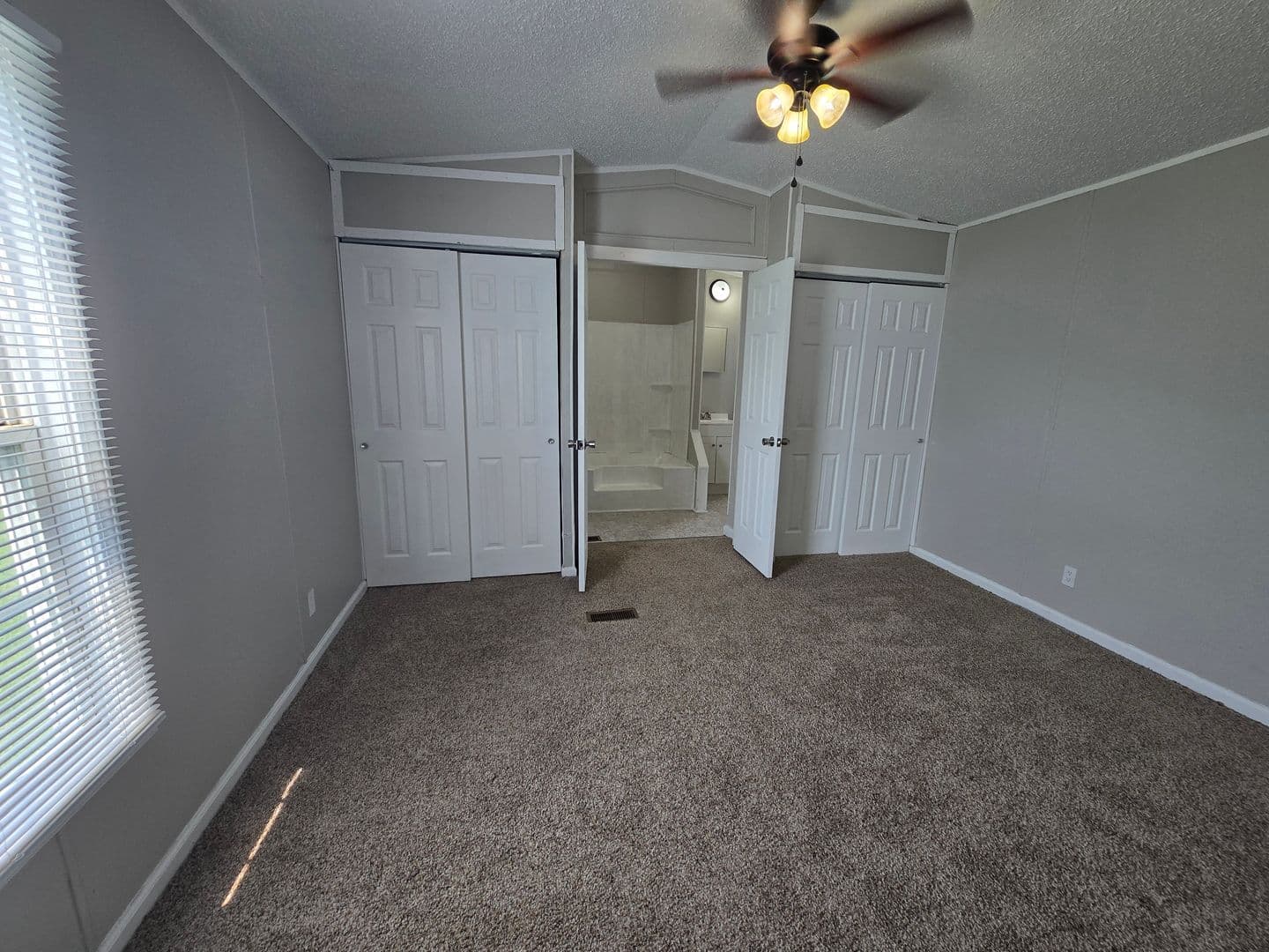 Warrenton Apartment: 1194 Juniper Drive