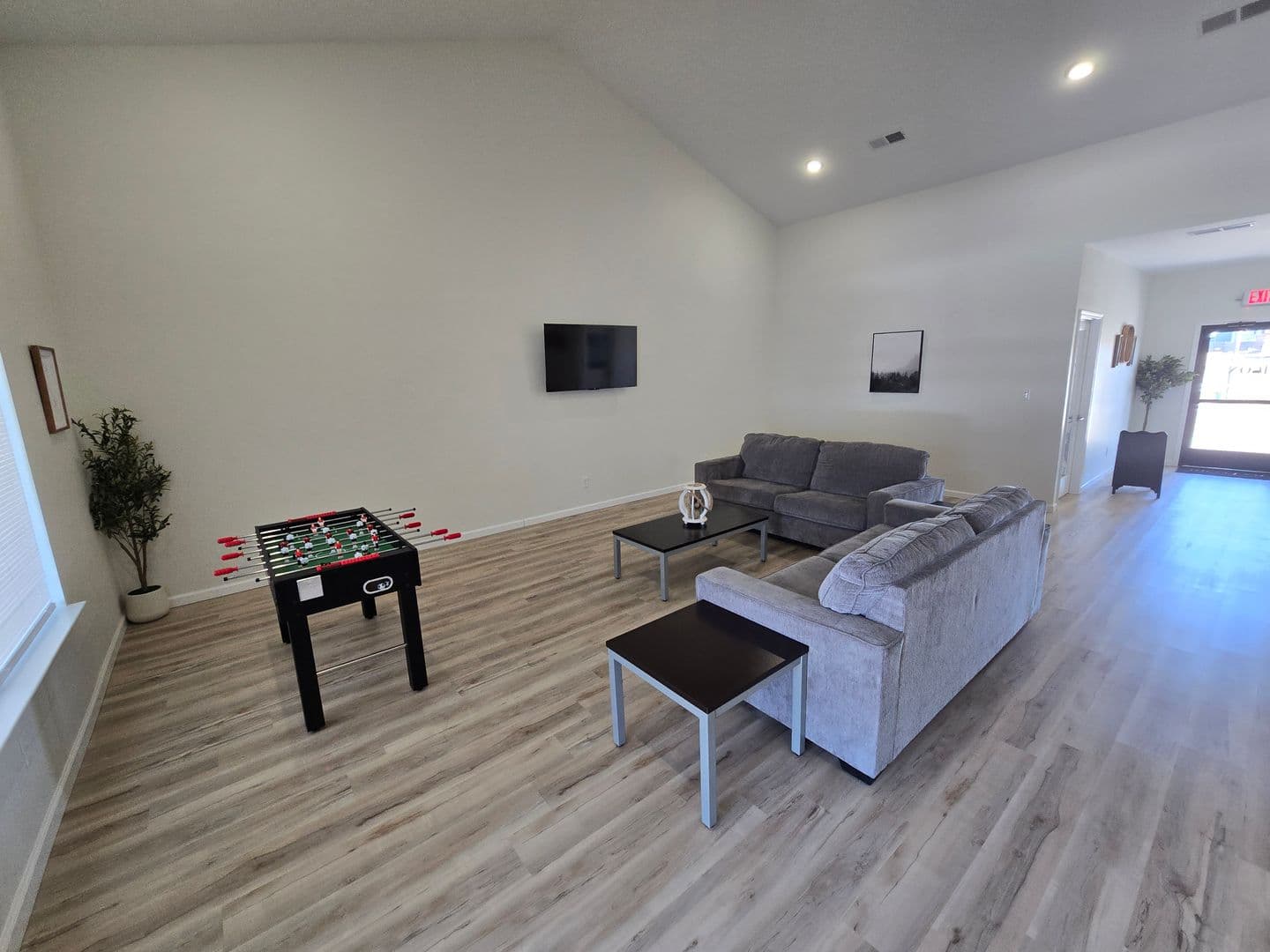 Farmington Apartment: 100 Roper Loop