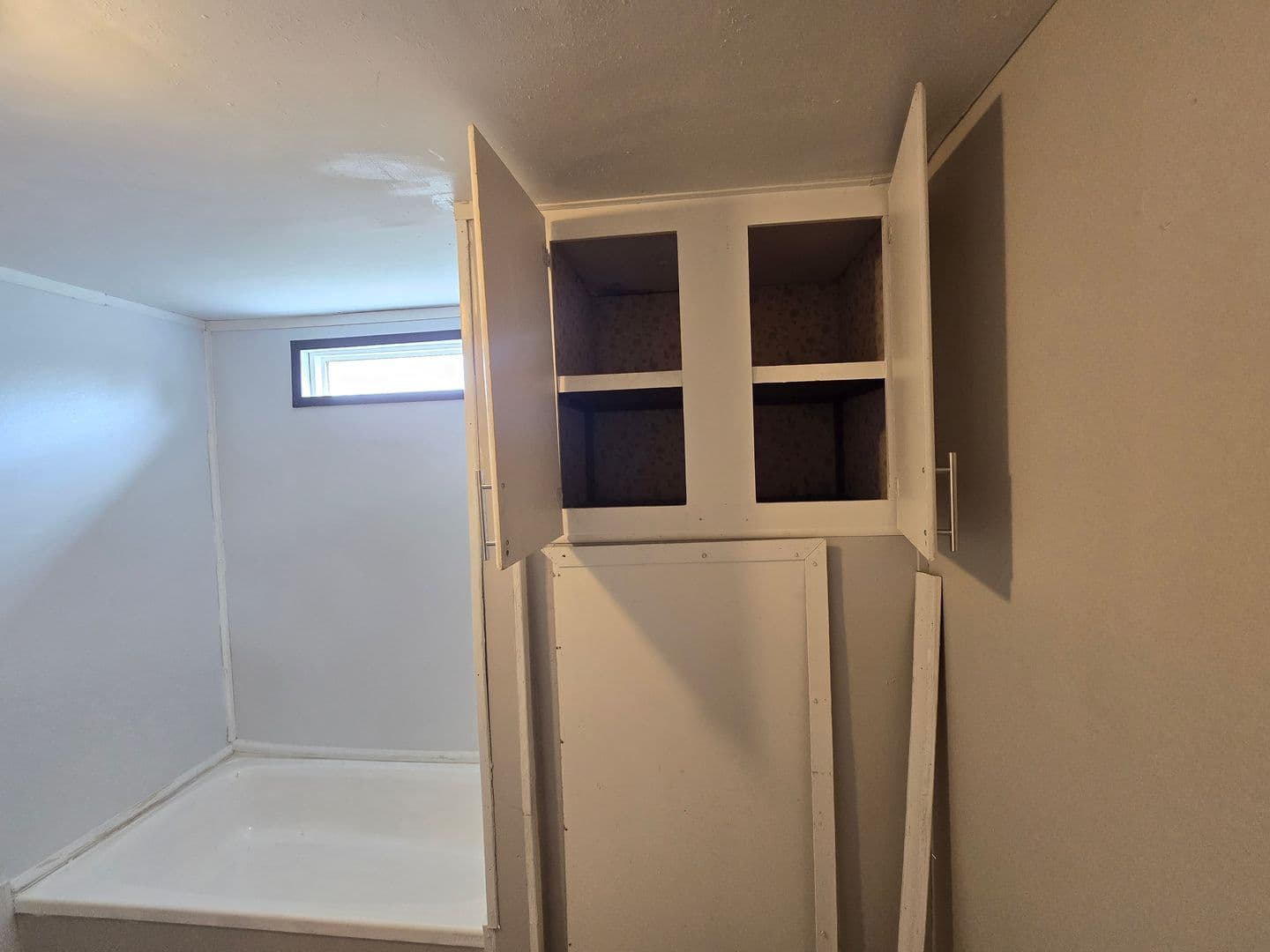 Warrenton Apartment: 1194 Juniper Drive
