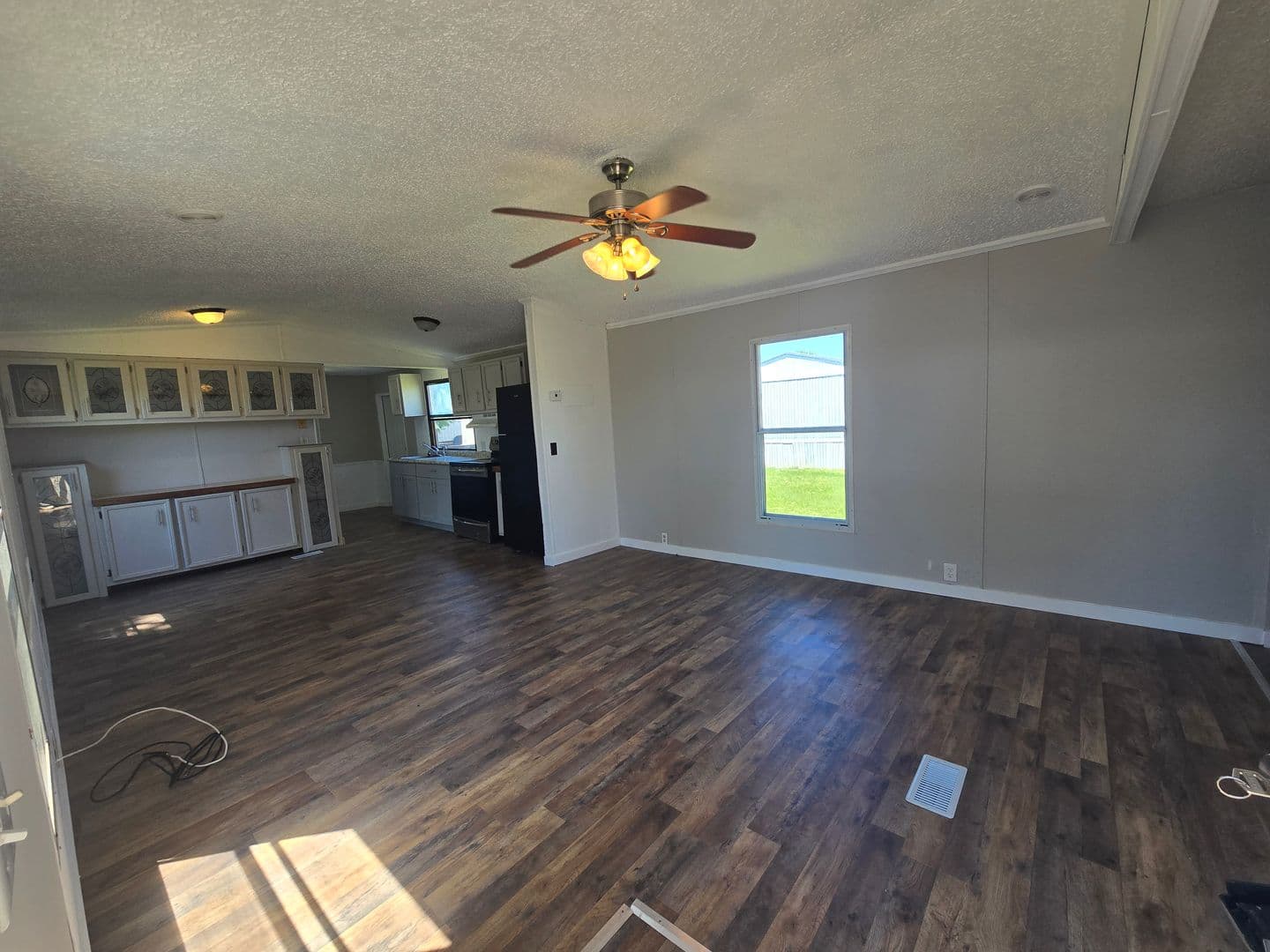 Warrenton Apartment: 1194 Juniper Drive