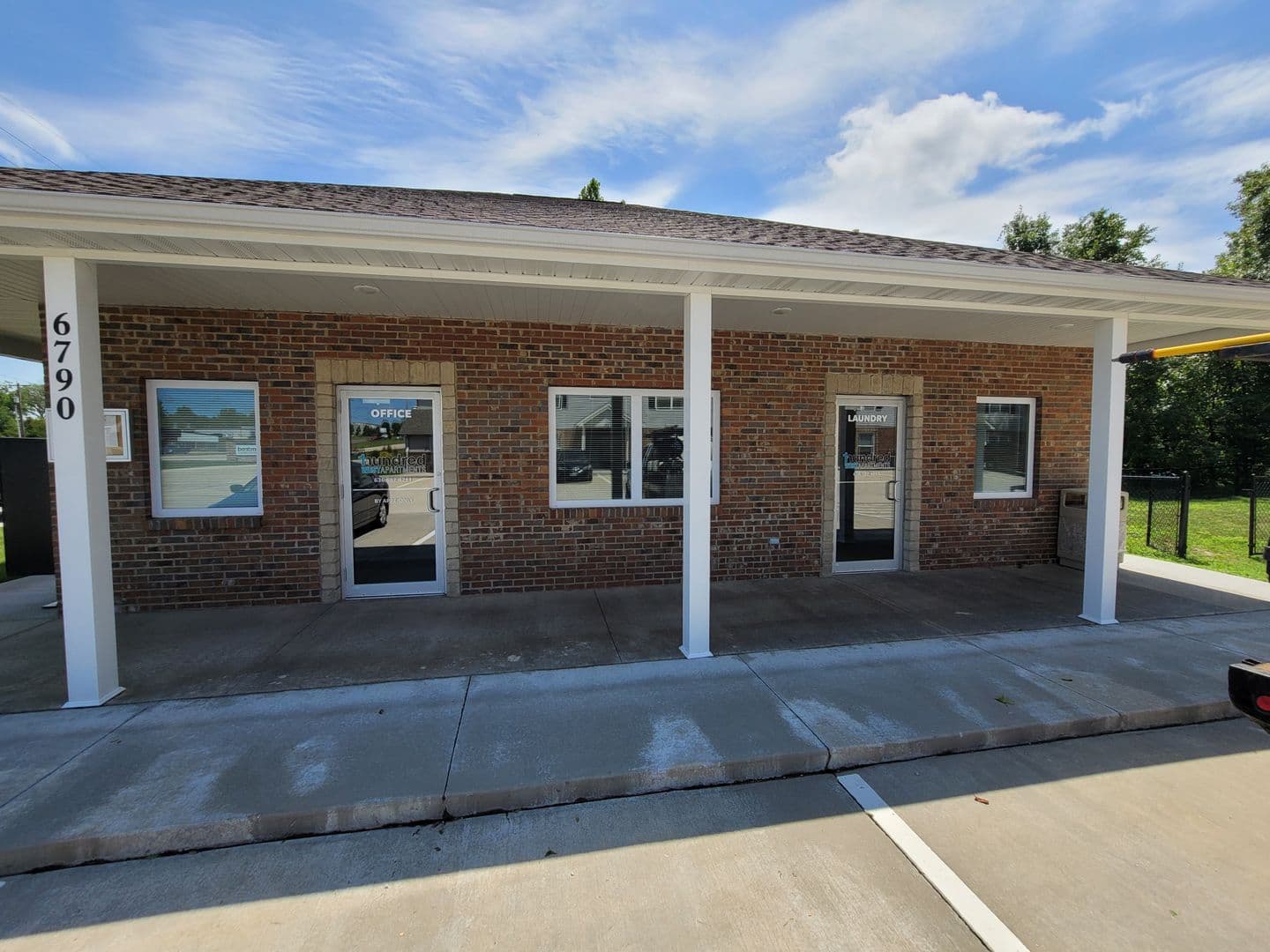 Washington Apartment: 6790 Hwy 100 West