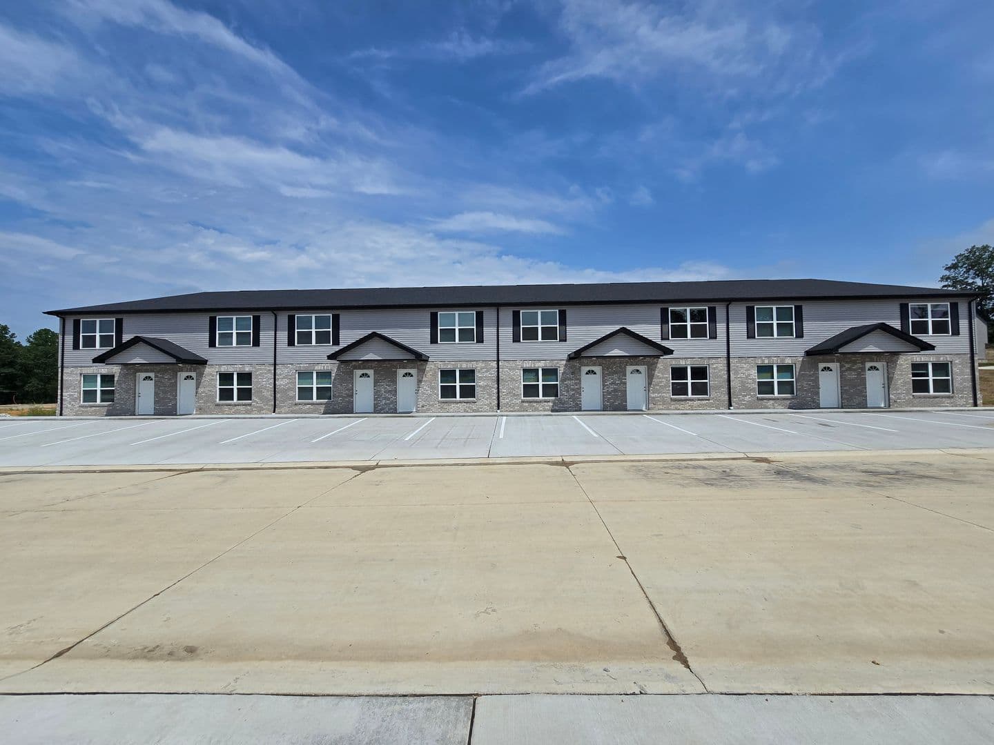 Sullivan Apartment: 101 Fern Hollow Drive