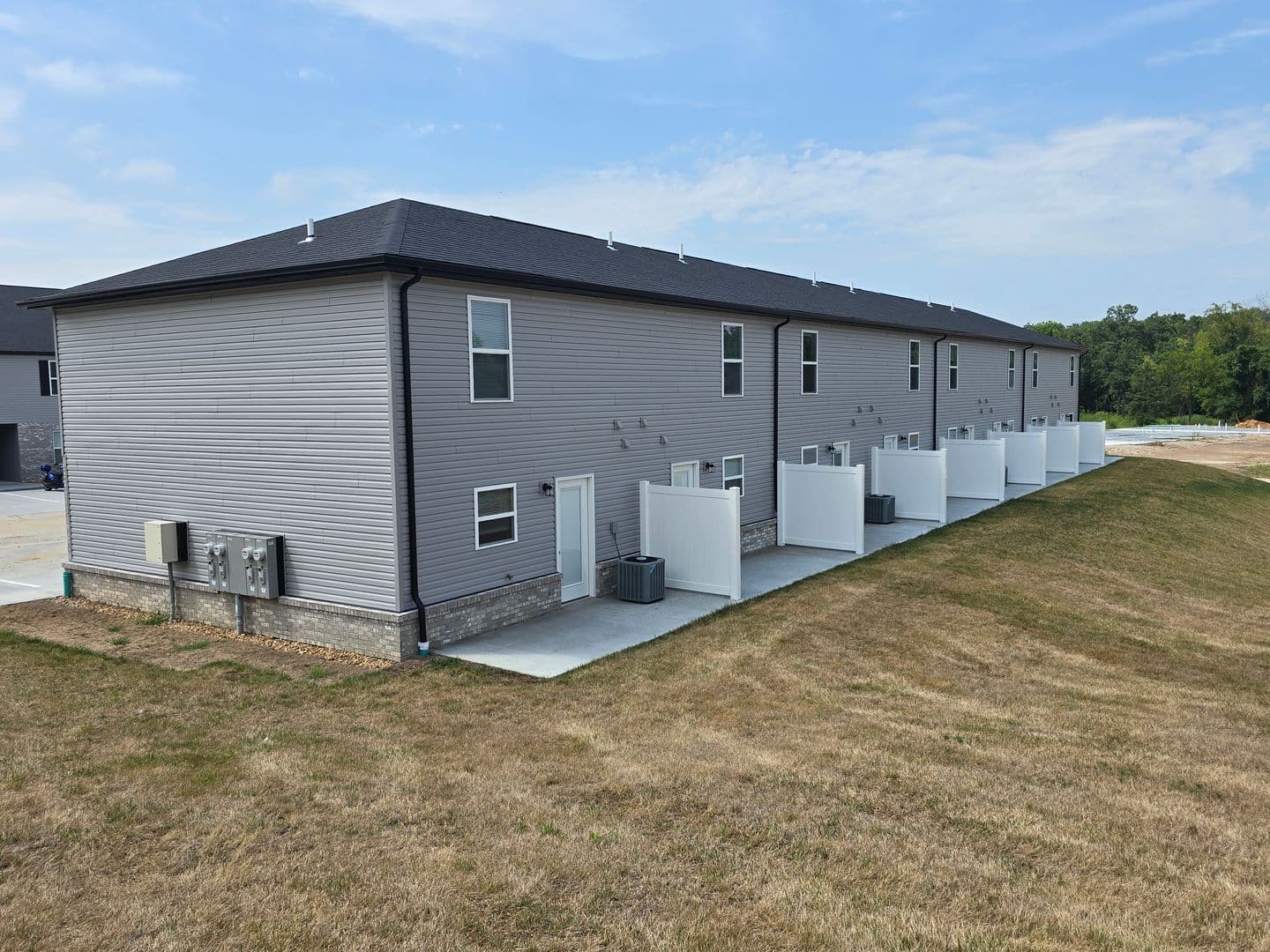 Sullivan Apartment: 101 Fern Hollow Drive