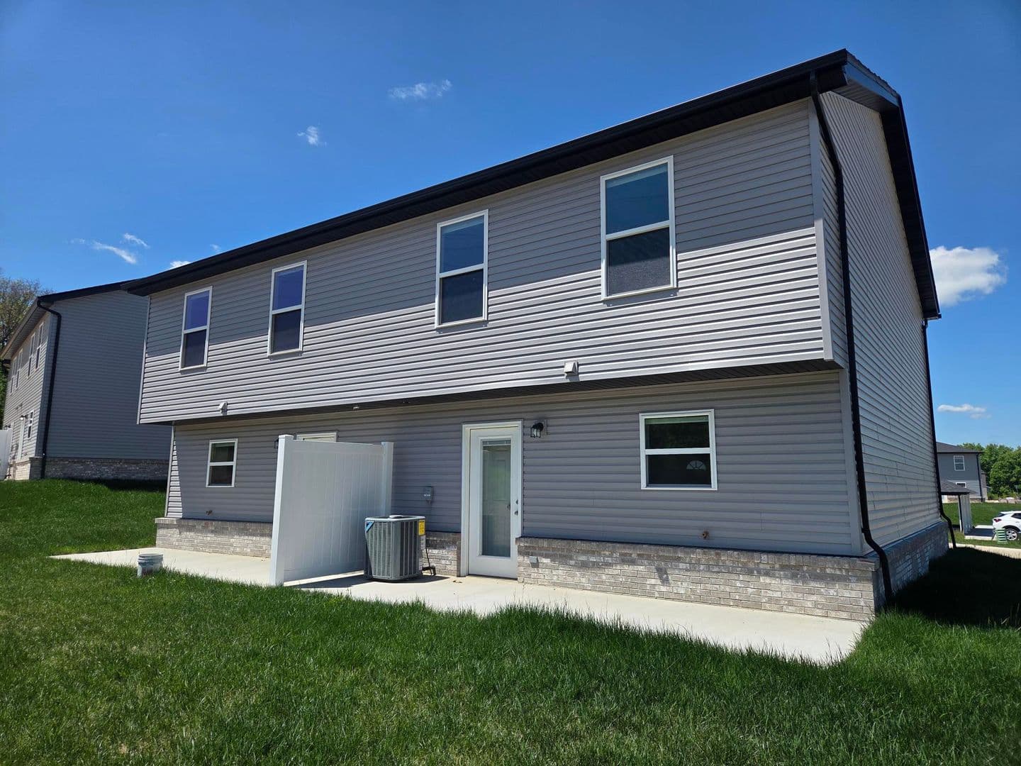 Sullivan Apartment: 101 Fern Hollow Drive