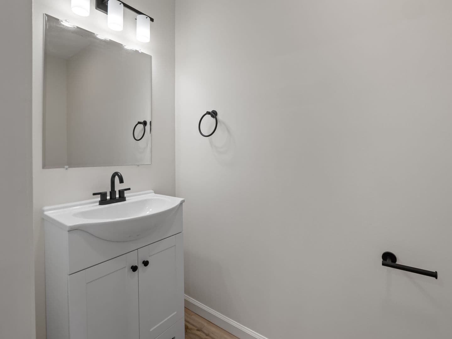 Ellisville Apartment: 16825 Autumn Terrace Drive