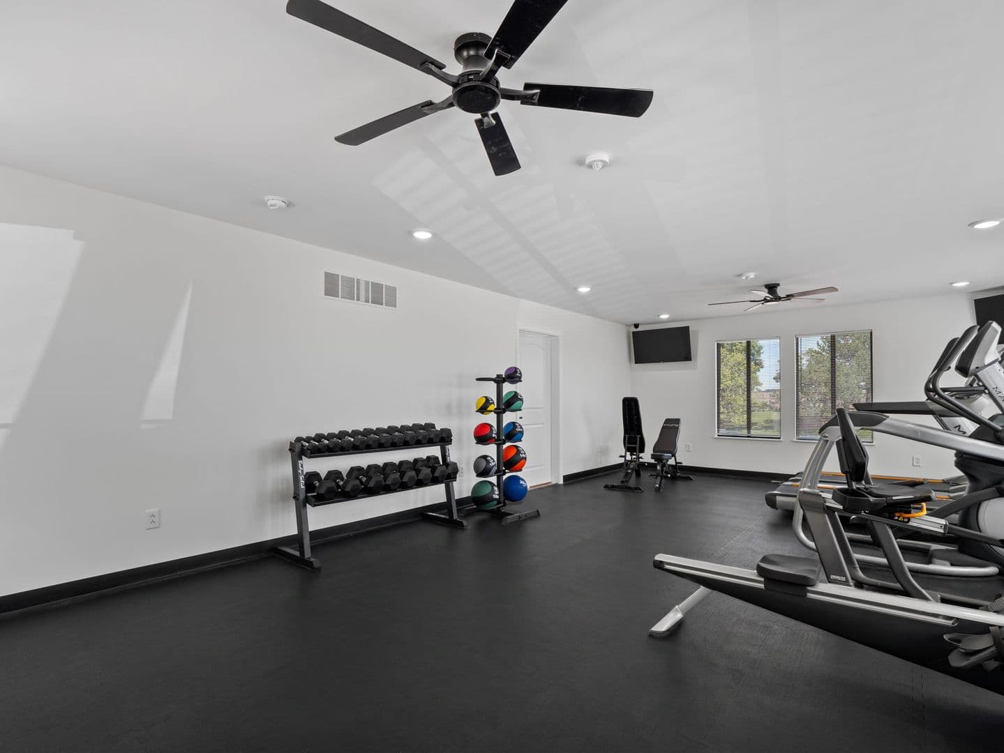 Ellisville Apartment: 16825 Autumn Terrace Drive