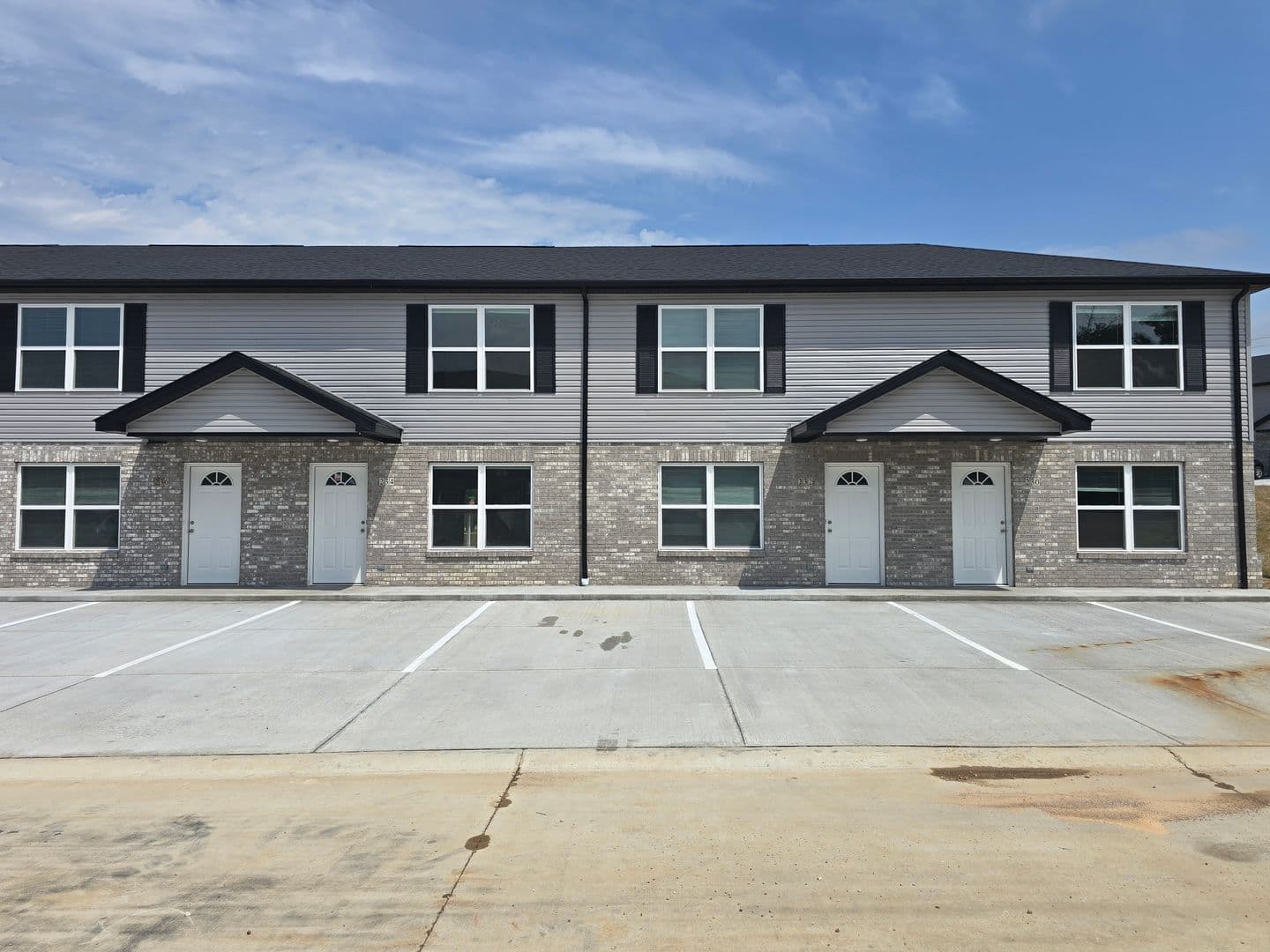 Sullivan Apartment: 101 Fern Hollow Drive