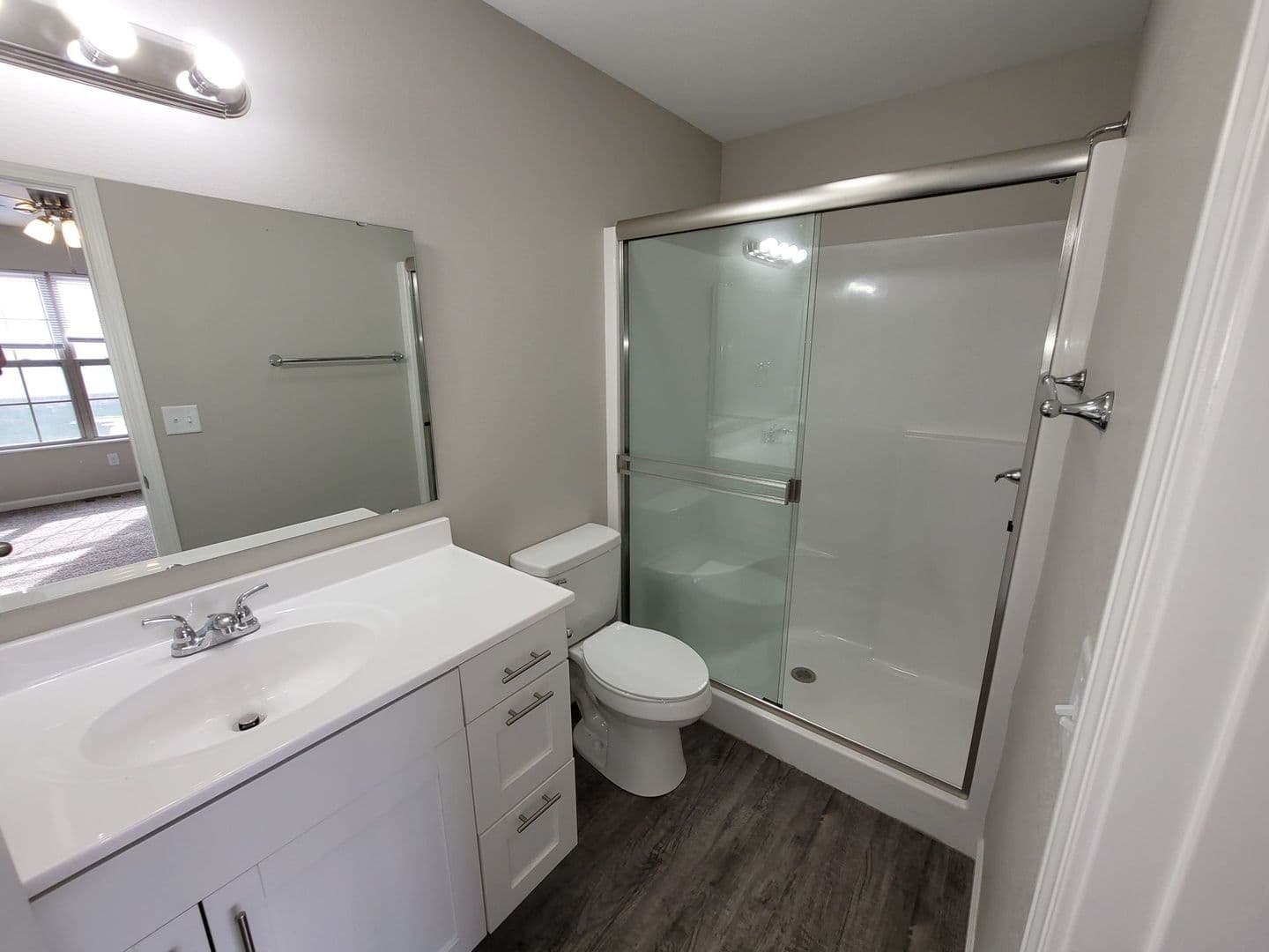 Union Apartment: 564 Red Bill Drive