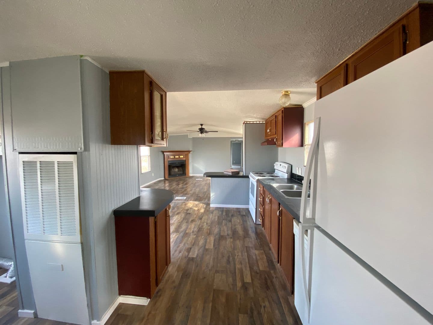 Warrenton Apartment: 1194 Juniper Drive