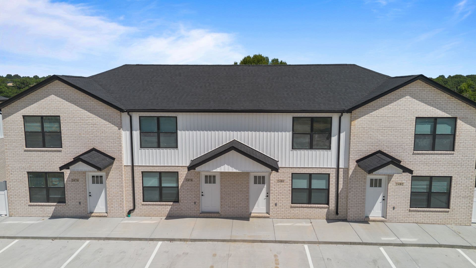 Ellisville Apartment: 16825 Autumn Terrace Drive