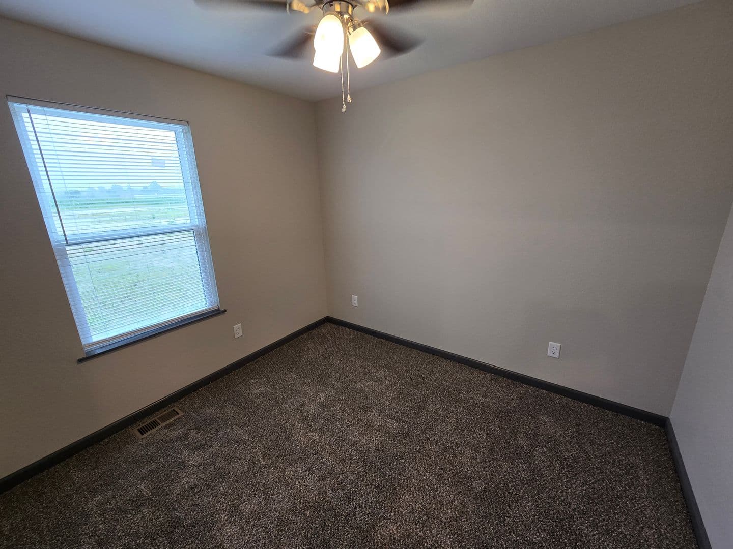 Union Apartment: 101 College Village Drive