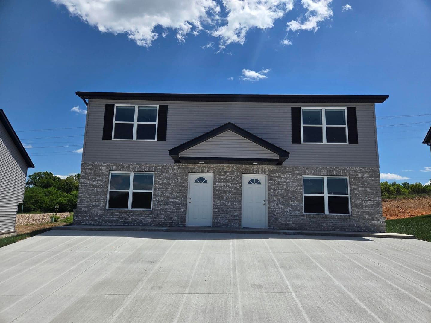 Sullivan Apartment: 101 Fern Hollow Drive
