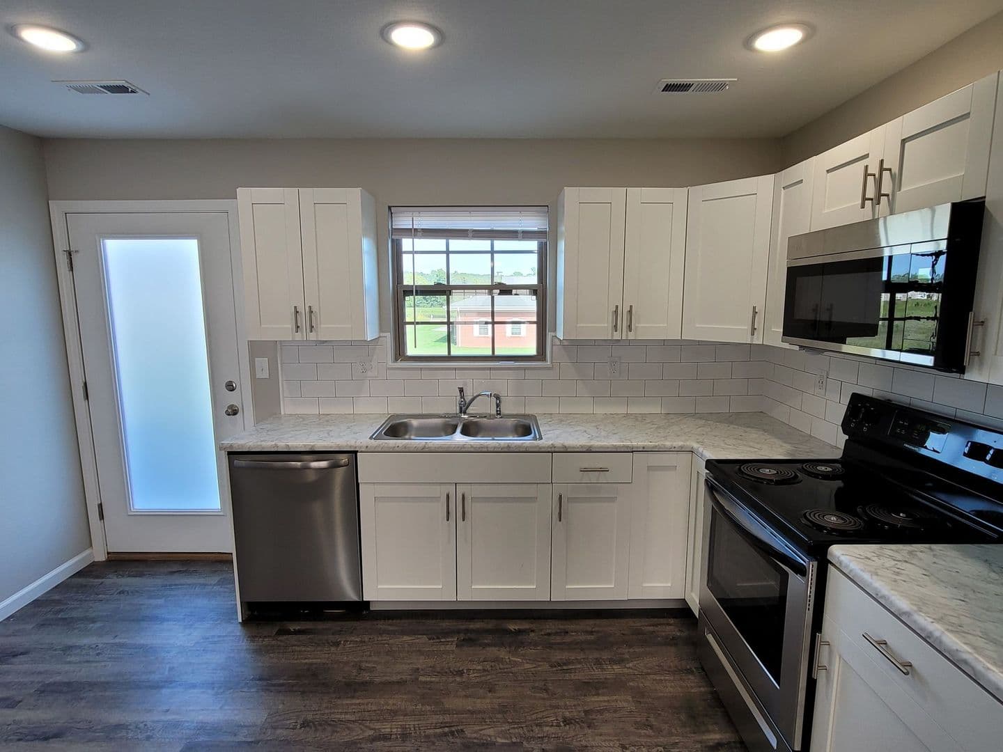 Union Apartment: 564 Red Bill Drive