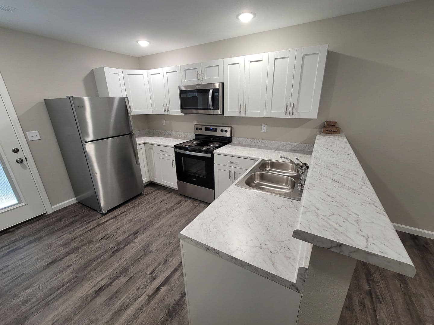 Washington Apartment: 106 Acorn Crk Rd